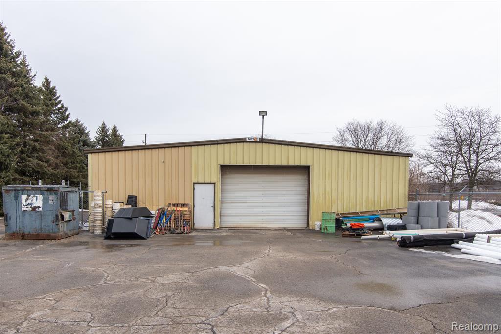 8175 BIG LAKE Road, Clarkston, MI — Photo 5