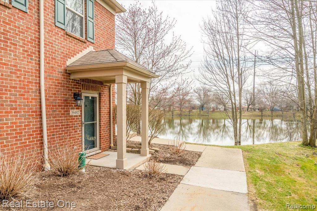 39492 ROCKCREST Lane, Northville, MI 48168 — Photo 5