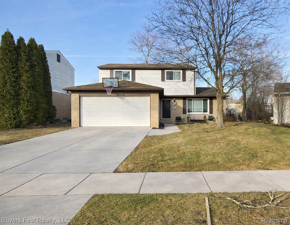 14710 Loretta Place, Oak Park, MI 48237