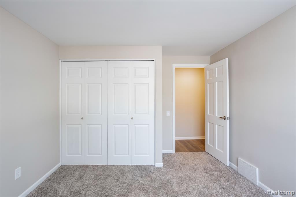 5536 FARMERS, Bloomfield Hills, MI 48301 — Photo 23