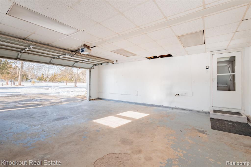 13475 DIXIE Highway, Birch Run, MI 48415 — Photo 19
