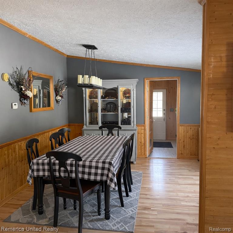 8687 Littlefield Lane, Alanson, MI 49706 — Photo 5