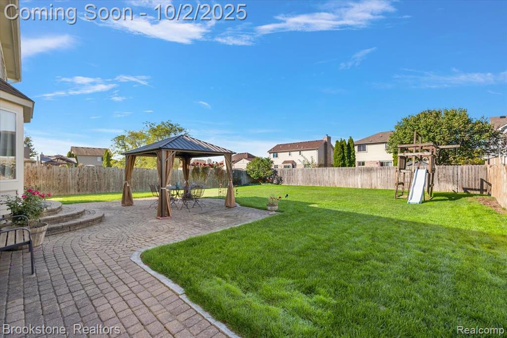 46063 Pat Street, Chesterfield, MI — Photo 4