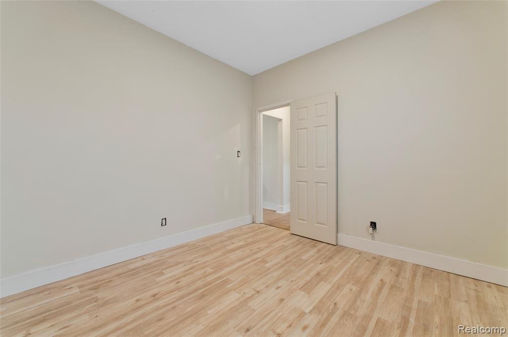 9628 Broadstreet Avenue, Detroit, MI 48204 — Photo 36