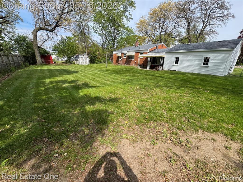 4865 Ross Drive, Waterford, MI 48328 — Photo 28