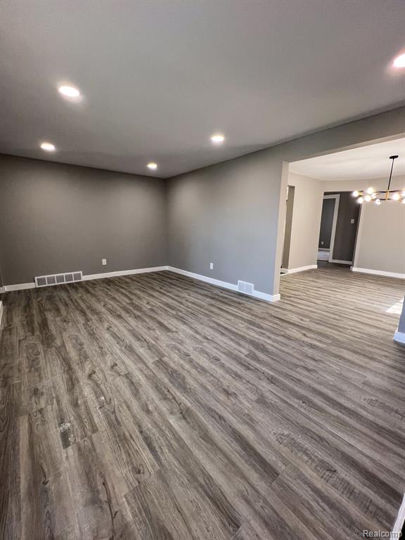 9900 ROBSON Street, Detroit, MI 48227 — Photo 5