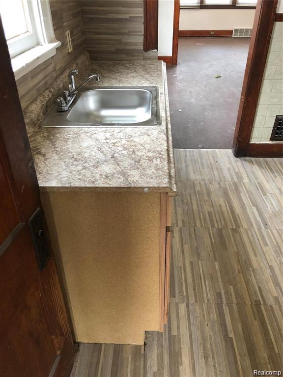 5627 Brandon Street, Detroit, MI 48209 — Photo 17