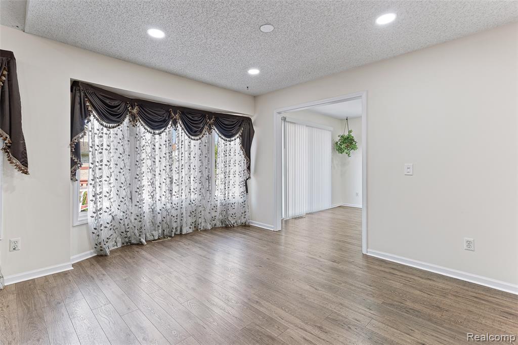 42137 Trent Drive, Canton, MI 48188 — Photo 3