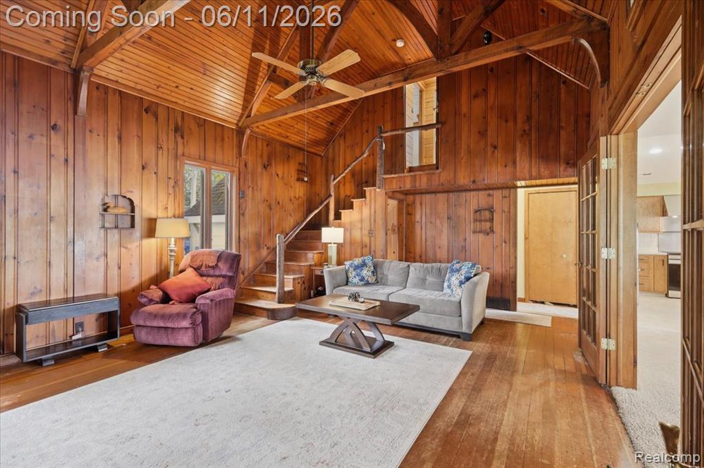 6880 Forestlawn Court, Waterford, MI 48327 — Photo 9