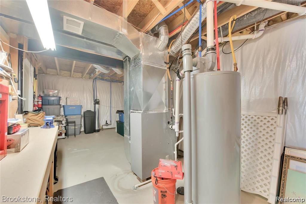 442 Princeton Drive, South Lyon, MI 48178 — Photo 34
