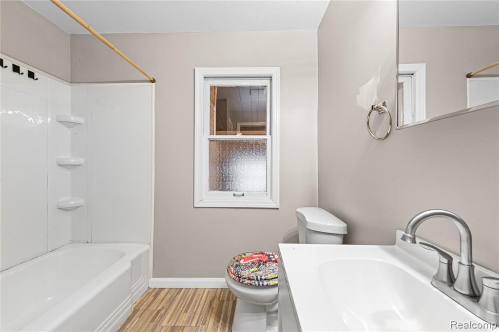 7169 Ziegler Street, Taylor, MI 48180 — Photo 9