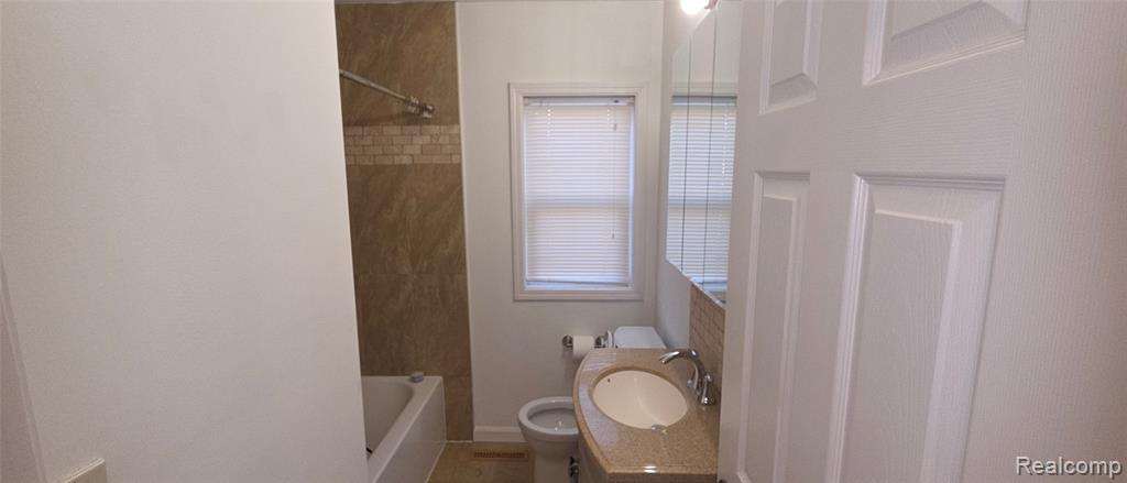 5399 Kreger Street, Sterling Heights, MI 48310 — Photo 29