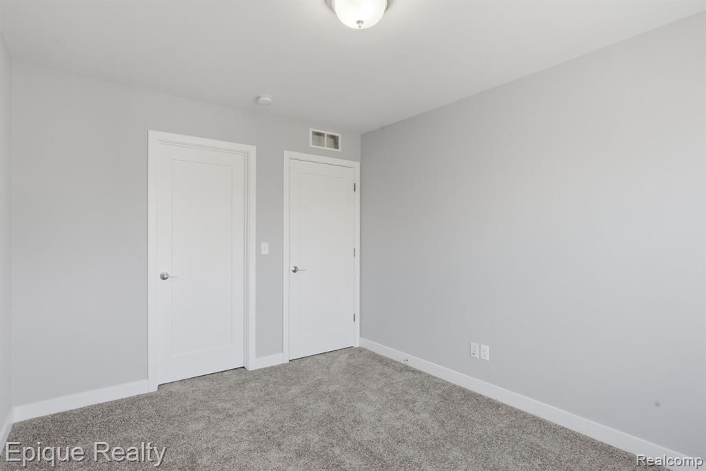 25549 Grandview Lane, 31, Novi, MI — Photo 22
