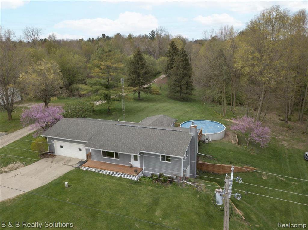 4114 COLUMBIAVILLE Road, Columbiaville, MI 48421 — Photo 33