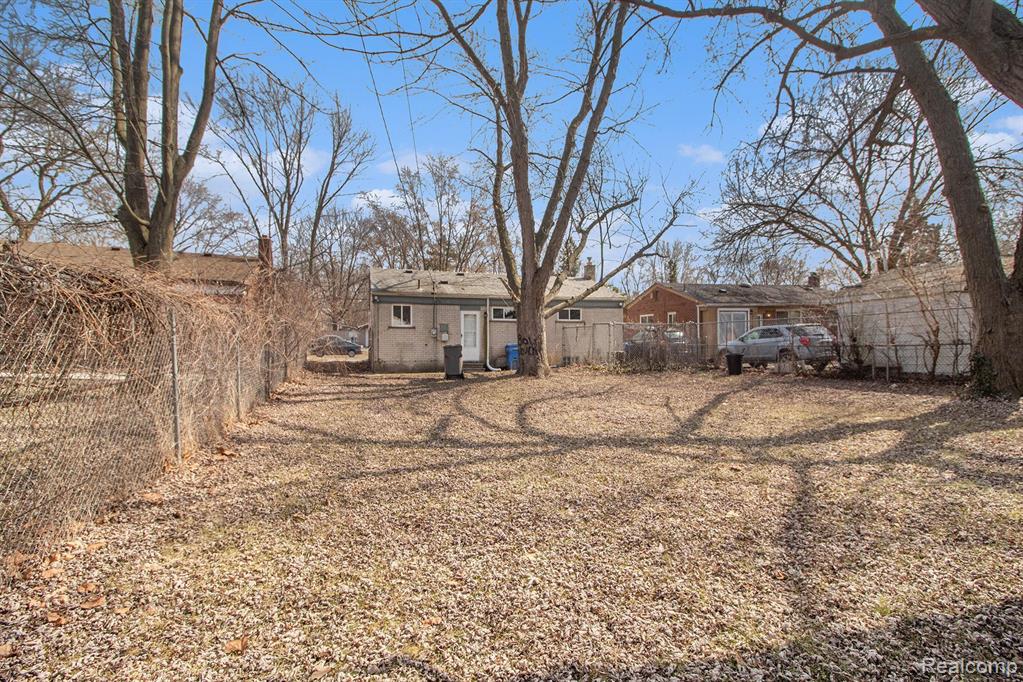 724 Western, Inkster, MI 48141 — Photo 16