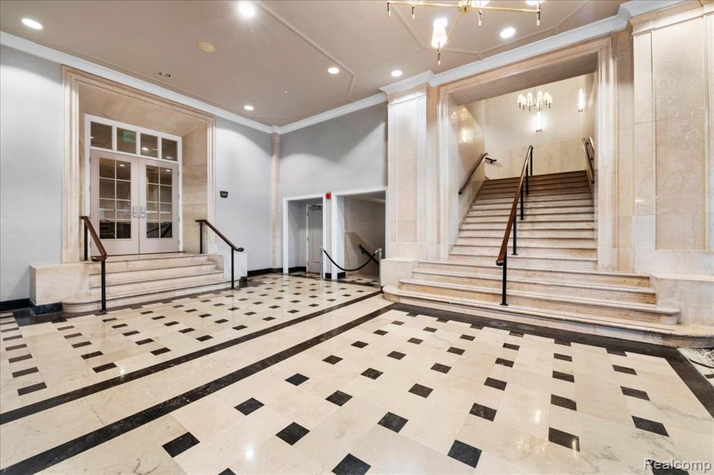 525 W LAFAYETTE Boulevard, Detroit, MI 48226 — Photo 26