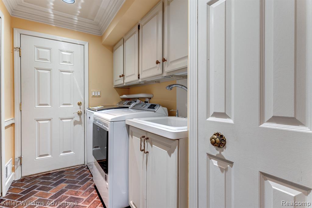 16131 Winchester Drive, Northville, MI 48168 — Photo 19