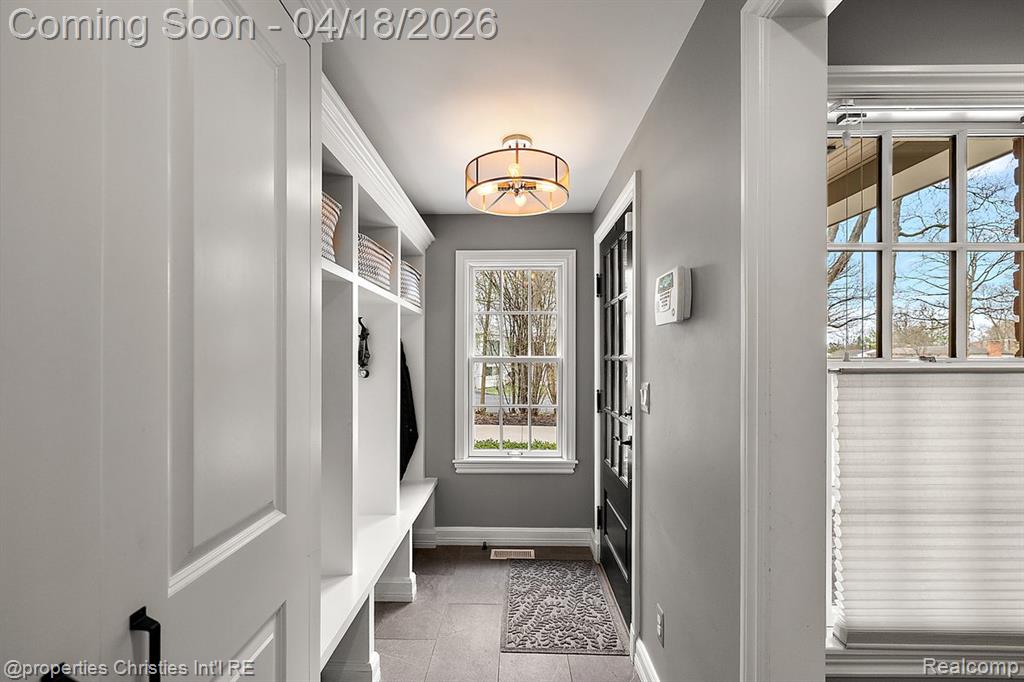 3648 Halla Lane, Bloomfield Hills, MI 48301 — Photo 33
