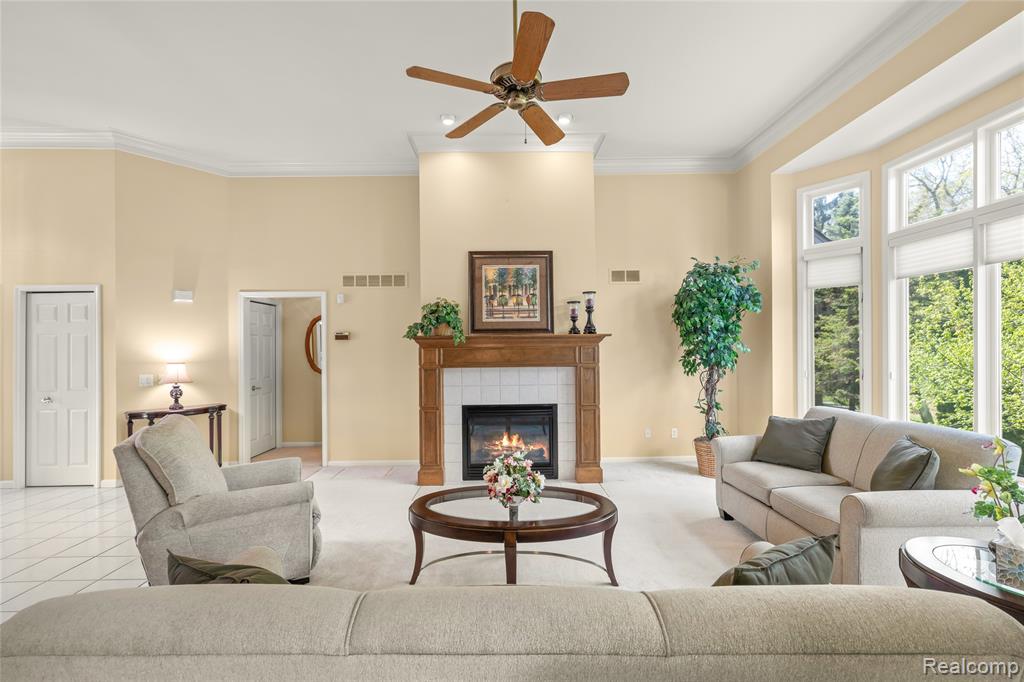 9124 Countrywood Drive, Plymouth, MI 48170 — Photo 9