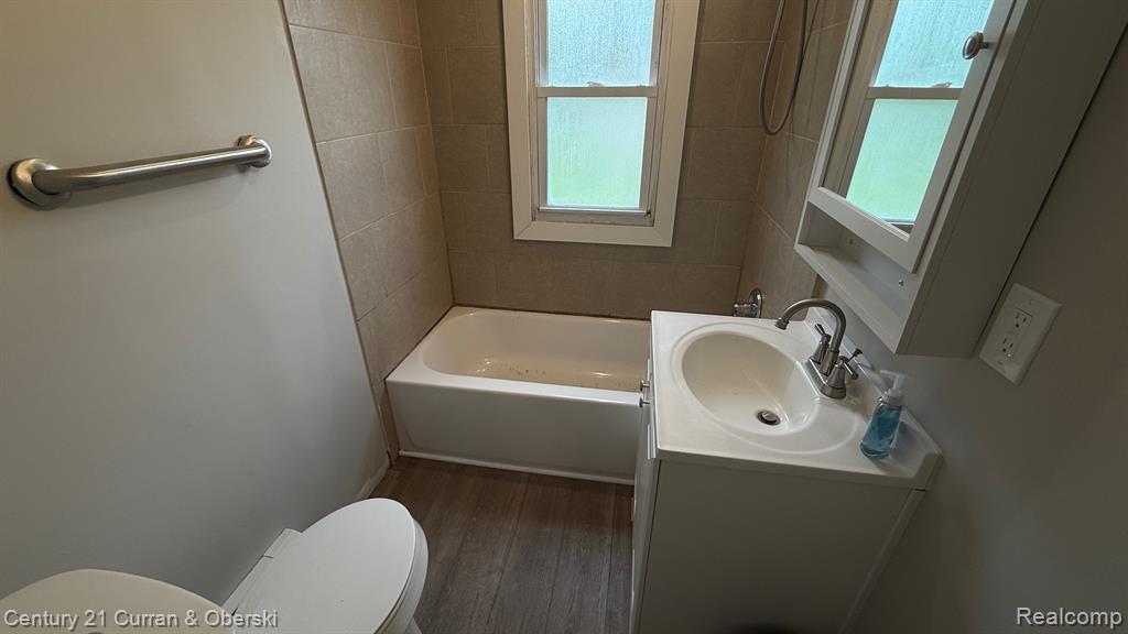 6811 McGuire Street, Taylor, MI — Photo 5