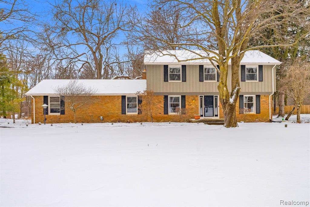8378 OLD PLANK Road, Grand Blanc, MI 48439 — Photo 2