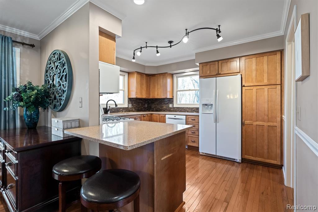 1453 Maplewood Drive, Saline, MI 48176 — Photo 14