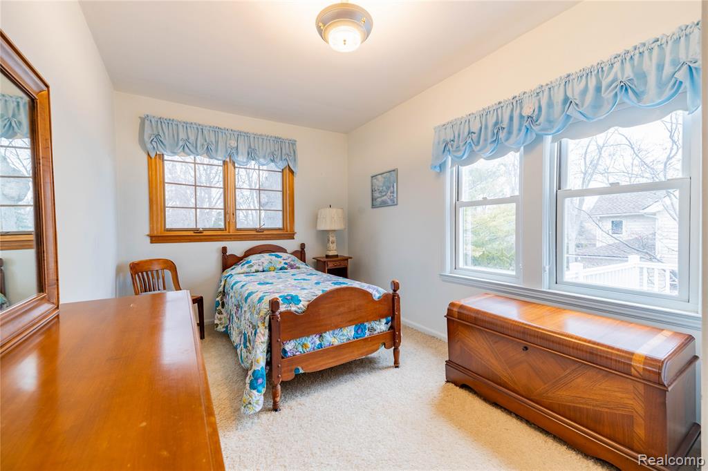 29863 East River Road, Grosse Ile, MI 48138 — Photo 38