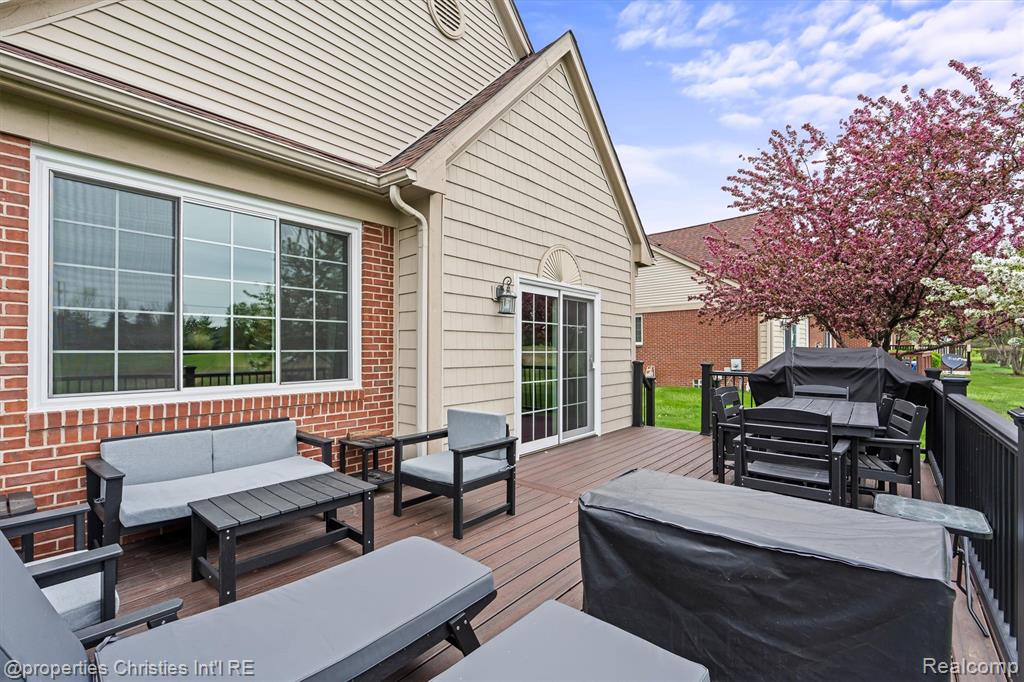 1805 Lincoln Drive, Canton, MI 48188 — Photo 32