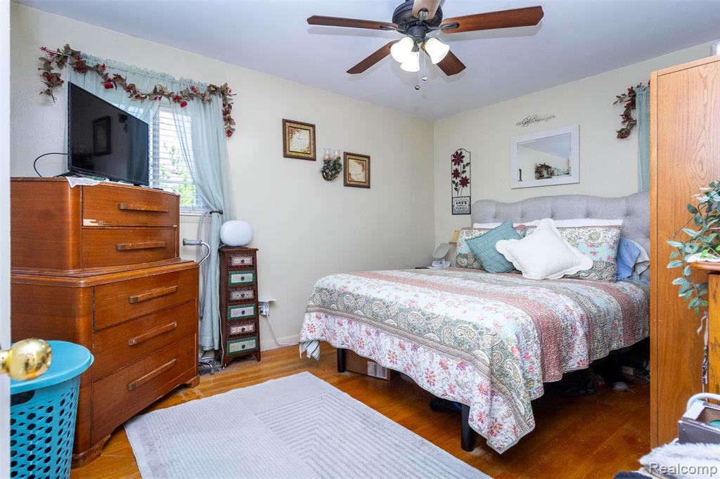 8315 Ingram Street, Westland, MI — Photo 18