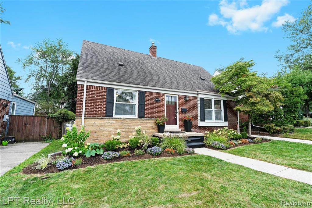 4357 Robinwood Avenue, Royal Oak, MI 48073 — Photo 2