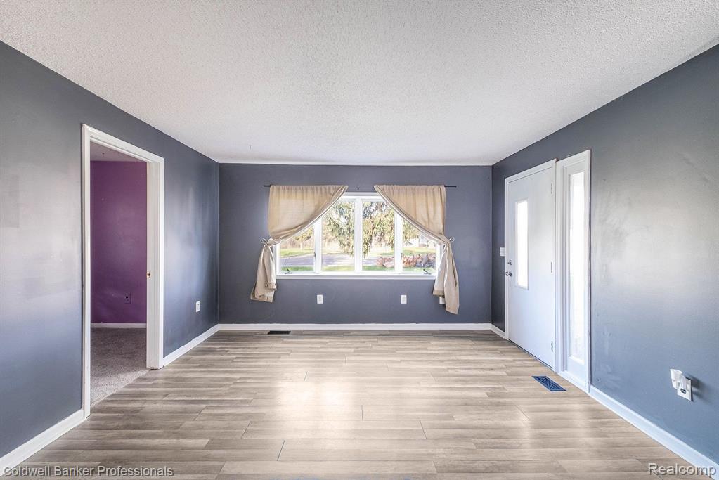 6093 PORTER Road, Grand Blanc, MI 48439 — Photo 5