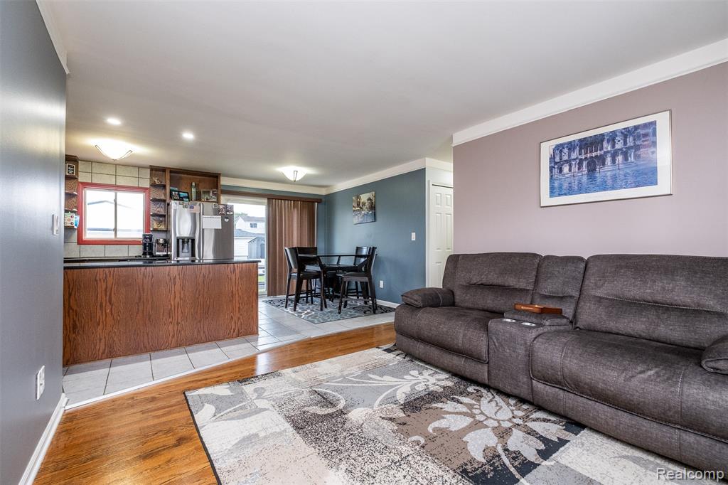 30534 Spybrook Street, Roseville, MI 48066 — Photo 10