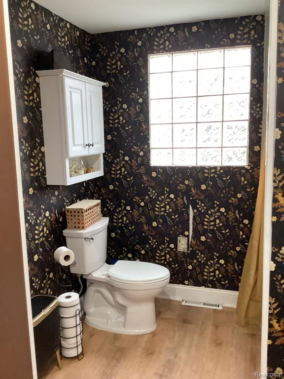 5936 THORNABY Drive, Waterford, MI 48329 — Photo 12