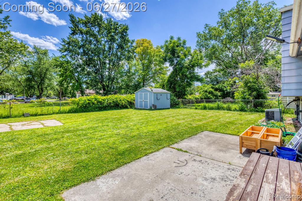 15212 Orchard Court, Romulus, MI 48174 — Photo 21