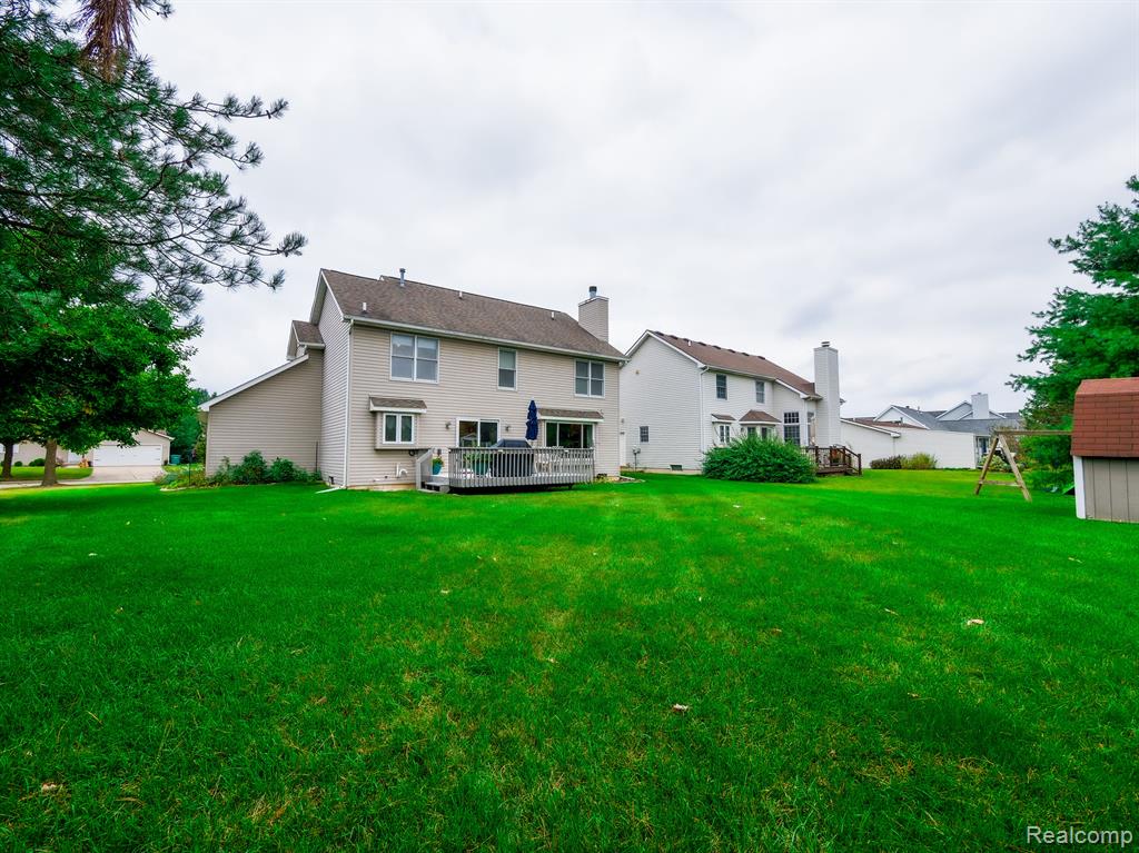 1394 MIDDLEWOOD Drive, Saline, MI 48176 — Photo 32