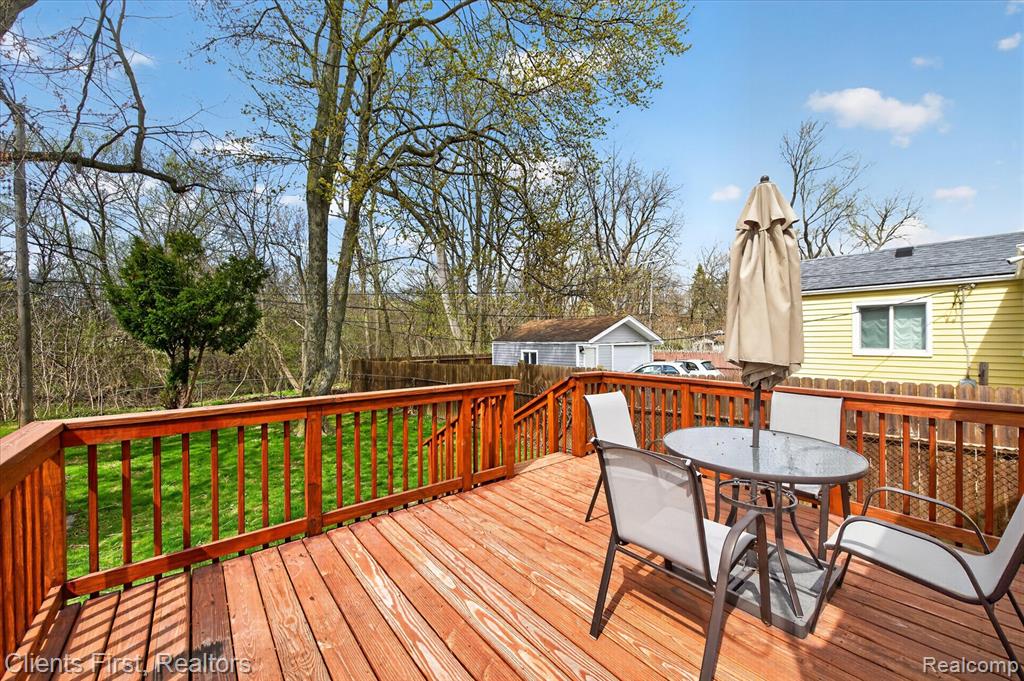 18441 Poinciana, Redford, MI 48240 — Photo 30