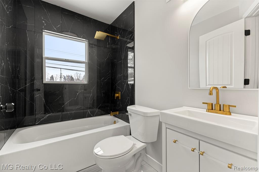 864 Cleophus Parkway, Lincoln Park, MI 48146 — Photo 18