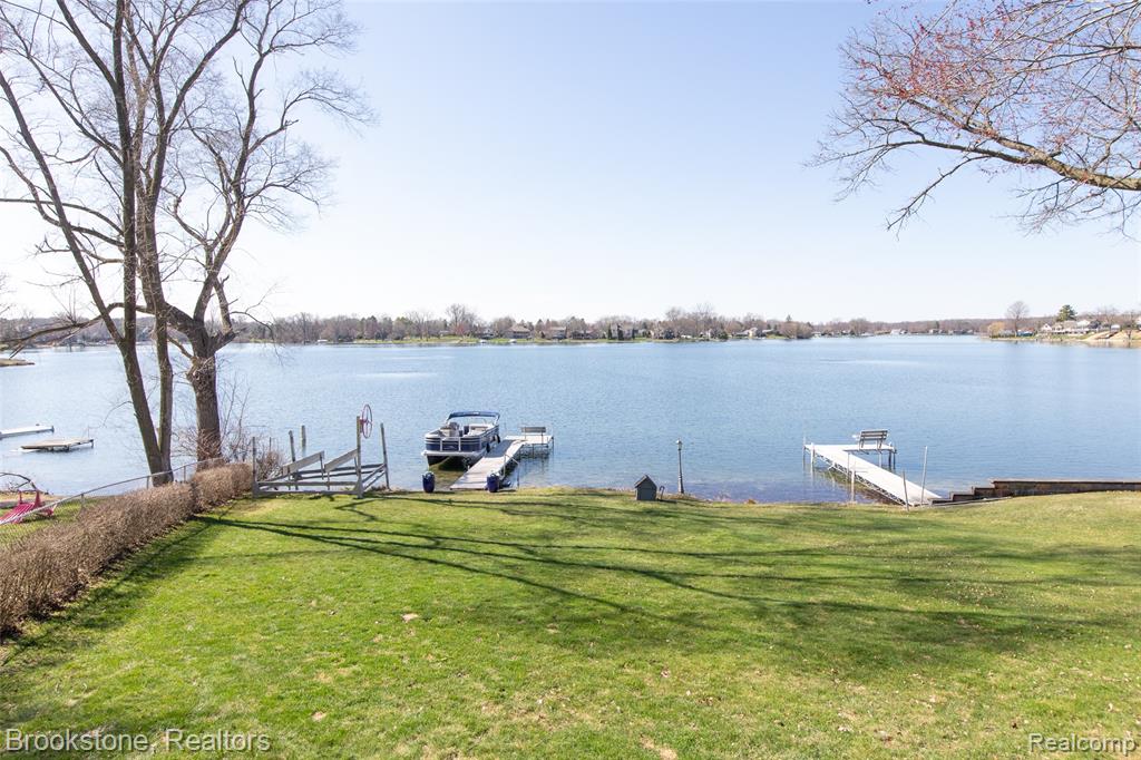 2773 MAPLE RIDGE, Highland, MI 48356 — Photo 17