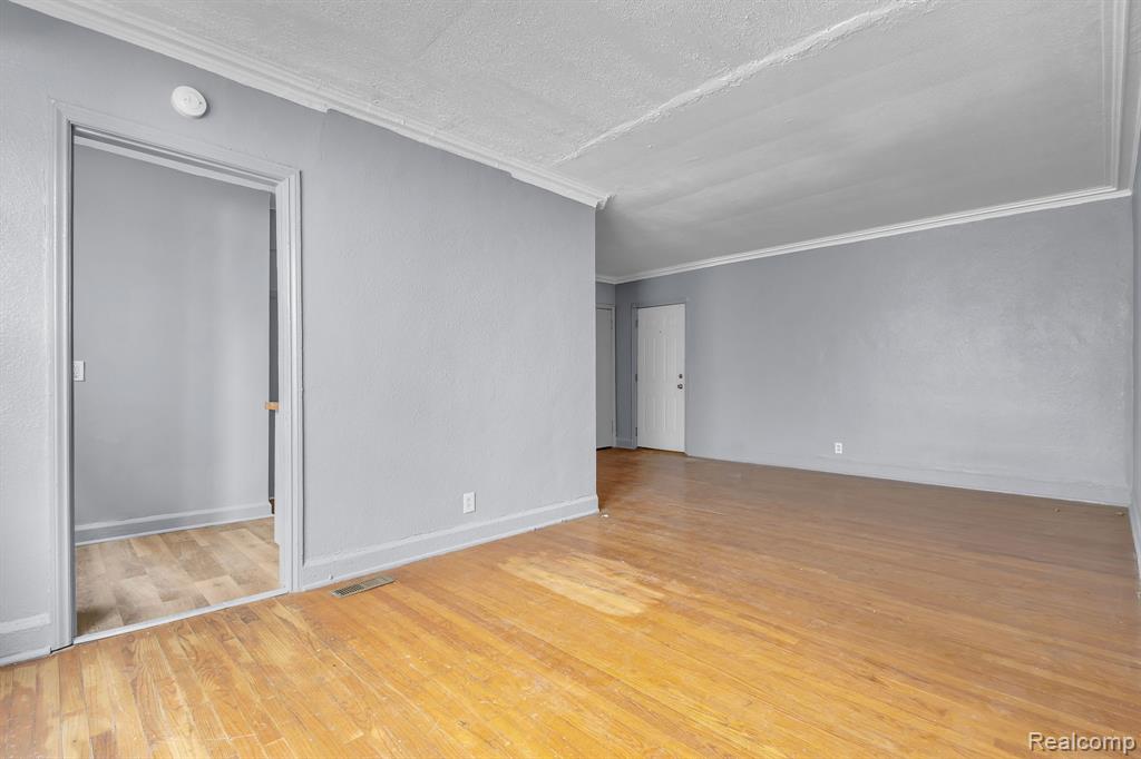 17701 Manderson Road, Highland Park, MI, 48203