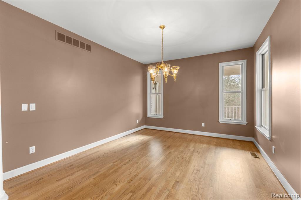 6555 WARREN Road, Ann Arbor, MI 48105 — Photo 14