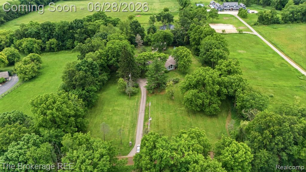 8475 Knox Road, Clarkston, MI 48348 — Photo 69