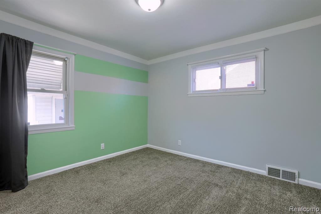539 FARNHAM Avenue, Lincoln Park, MI 48146 — Photo 14
