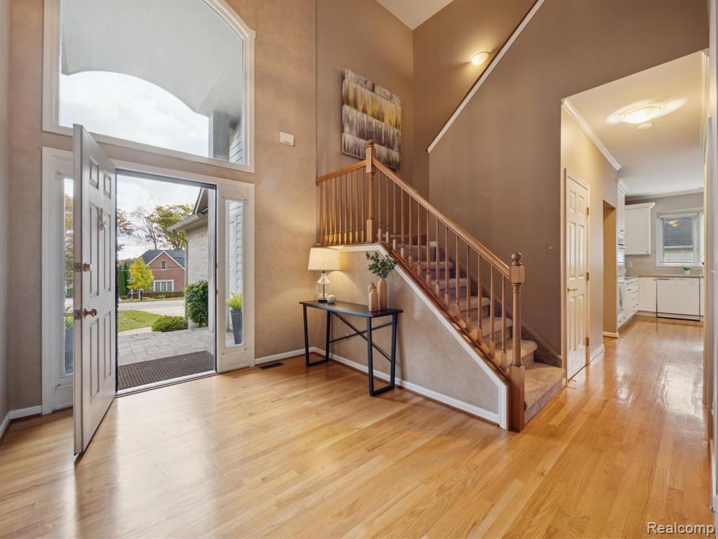 4435 Driftwood Drive, Commerce Twp, MI 48382 — Photo 6