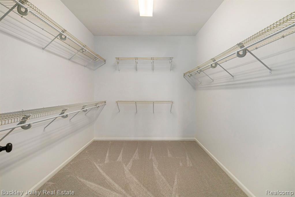 3736 VICKSBURG Way, Howell, MI 48843 — Photo 9