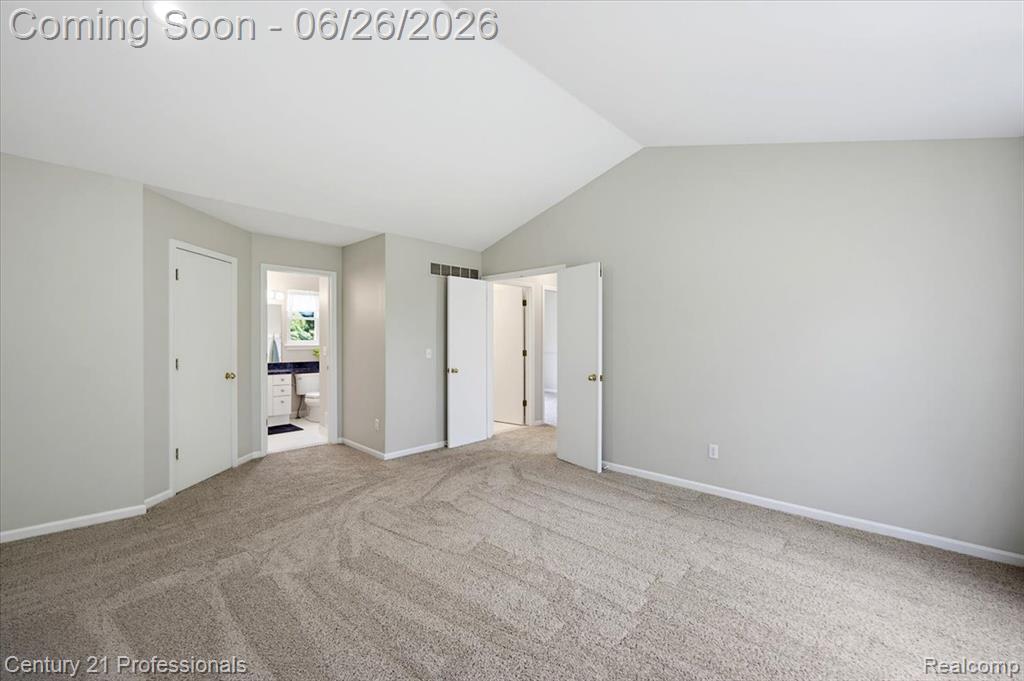 4683 Fox Chase Drive, White Lake, MI 48383 — Photo 25