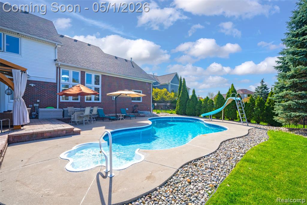48333 Manchester Drive, Macomb, MI 48044 — Photo 44
