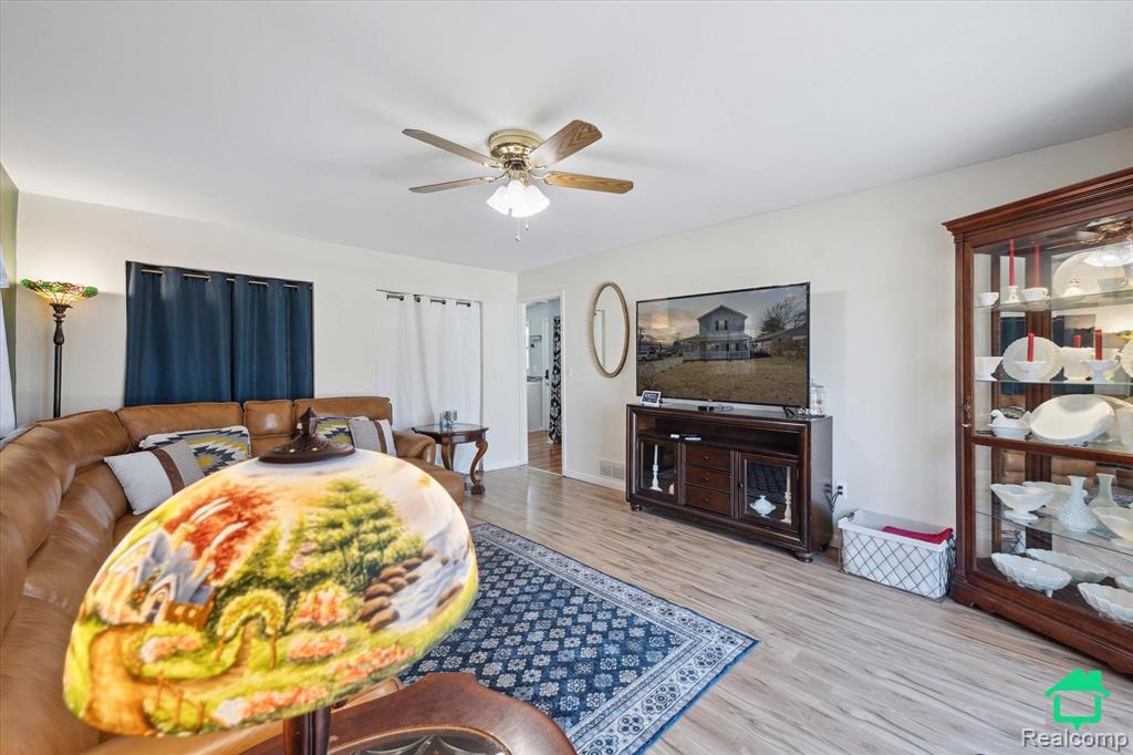 407 N Reese Street, South Lyon, MI 48178 — Photo 23