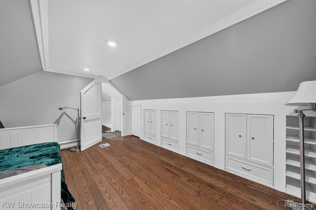 407 Broadway, Davisburg, MI 48350 — Photo 23