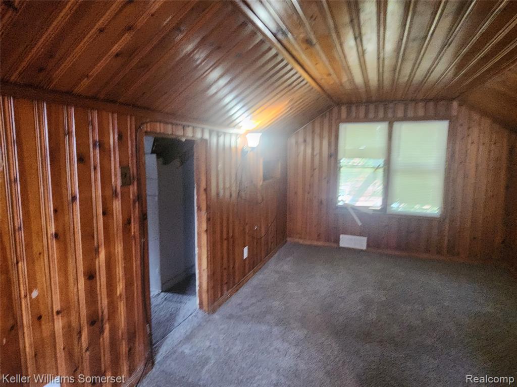 9116 Hartwell Street, Detroit, MI 48228 — Photo 16