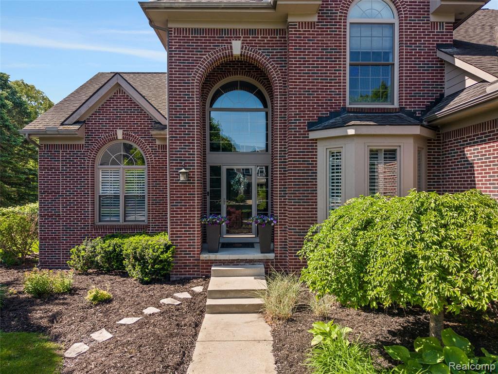 4617 Waterbury Drive, Clarkston, MI 48348 — Photo 47